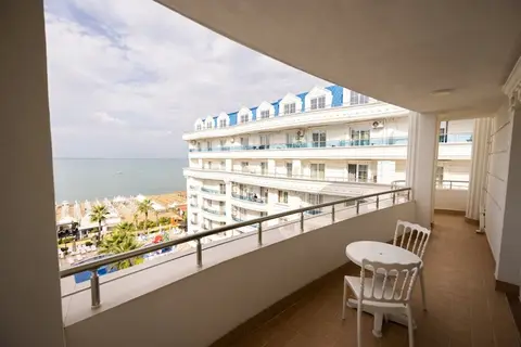 Grand Blue Fafa Resort in Golem — foto 8