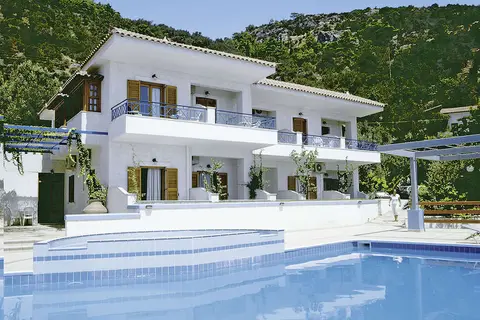 Golden Sand in Municipal Unit of Marathokabos, foto 7