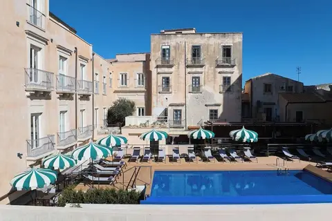 Hotel Des Etrangers in Syracuse