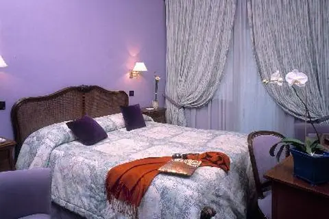 Hotel Fenix in Rome
