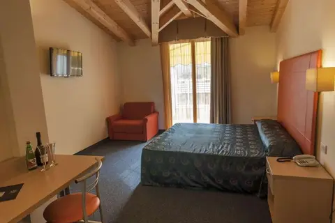 Hotel Royal Village in Limone sul Garda — foto 22