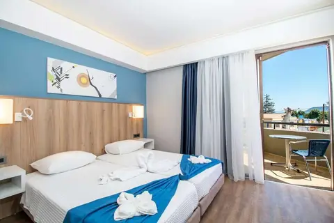 Sunny Days Appartementen in Ιαλυσός — foto 5