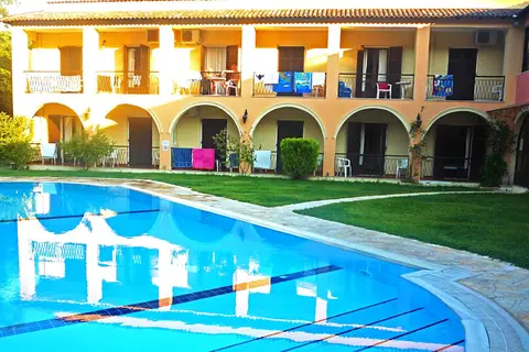 Annaliza Aparthotel in Κάτω Άγιος Μάρκος
