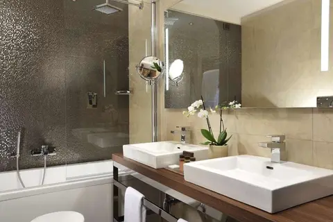 Uptown Palace in Milaan — foto 18