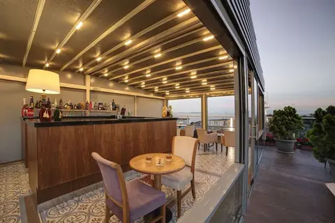 Almina Hotel in Fatih — foto 18