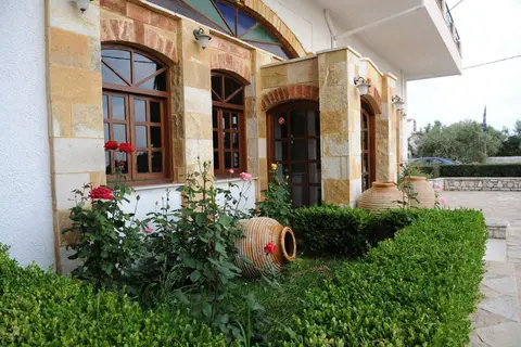 Kaiafas Lake Hotel in Ζαχάρω — foto 8