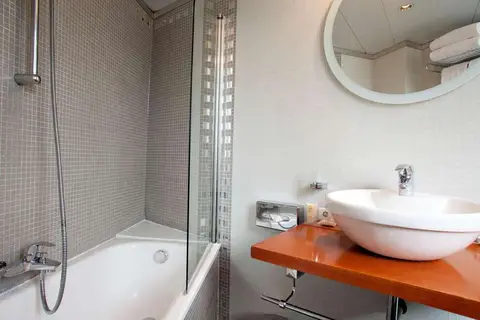 Best Western Plus Hotel Mercedes Arc de Triom in Parijs, foto 21