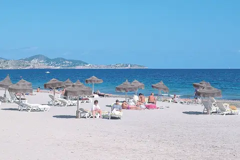 Ushuaïa Ibiza Beach Hotel & The Unexpected Ibiza Hotel in Sant Jordi de ses Salines — foto 24
