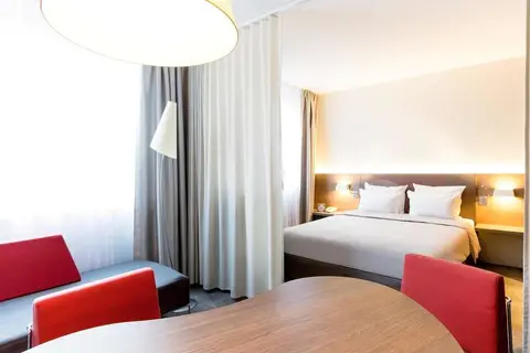 Novotel Suites Geneve Aeroport in Cointrin, Genève — foto 2