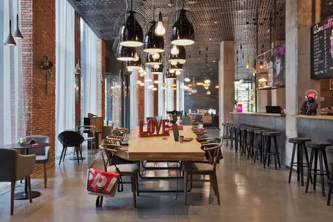 Moxy Tbilisi in Tbilisi — foto 9