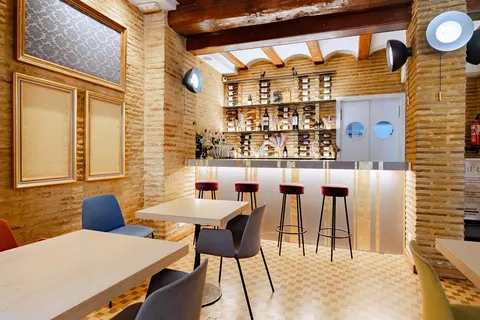 Ad Hoc Monumental foto 4