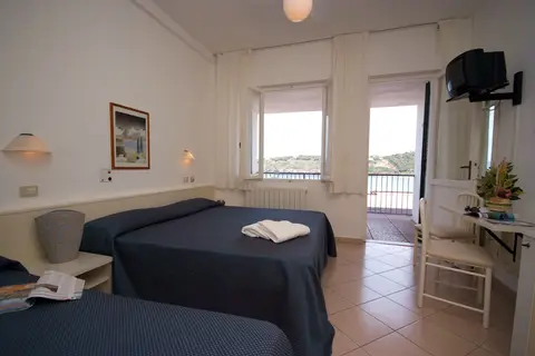 Hotel Dino in Capoliveri — foto 6