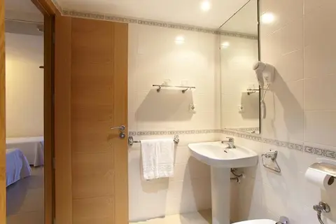 Aparthotel Nereida in Sant Josep de sa Talaia, foto 14