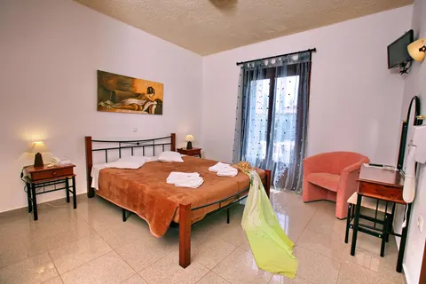 Hotel Pela in Skala Kalloni — foto 12