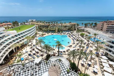 Mediterranean Palace Hotel in Arona — foto 2