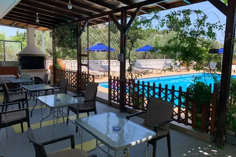 Hotel Varelis in Αρχάγγελος — foto 6