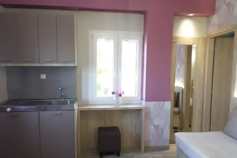 Toula Apartments & Studios in Πέτρα — foto 14