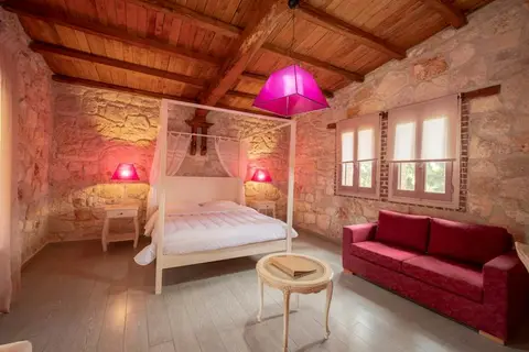 Petrino Eco-Village in Afytos, foto 2