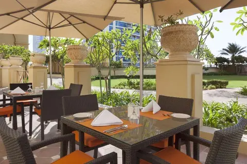 Ramada Hotel & Suites by Wyndham JBR in Hawthorn Suites by Wyndham Dubai — foto 16