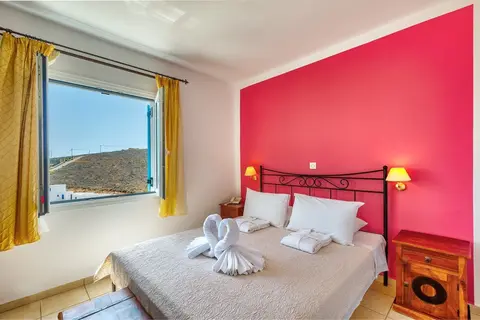 Sunrise Beach Suites in Αζόλιμνος — foto 22