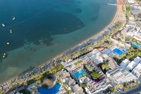 Sami Beach foto 2