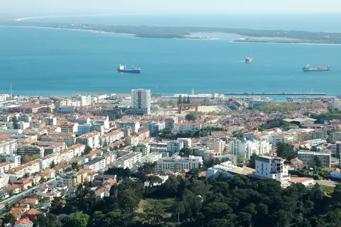 B&B Hotel Sado Setúbal in Almada — foto 22