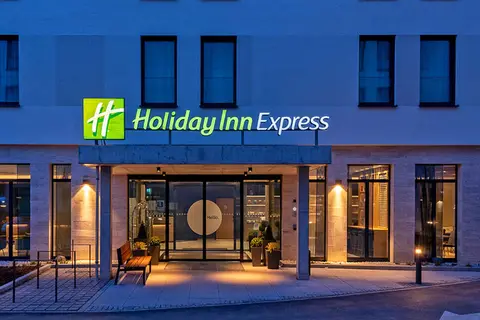 Holiday Inn Express Munich North in München — foto 9