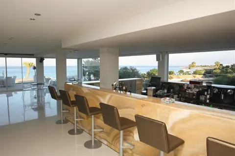 Vrissiana Beach Hotel in Παραλίμνι — foto 2