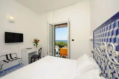 Hotel Aurora Amalfi in Amalfi — foto 11