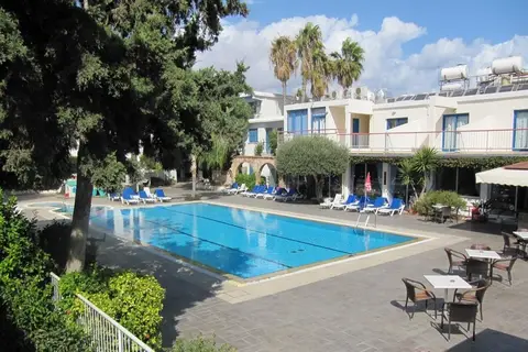 Green Bungalows in Ayia Napa — foto 21