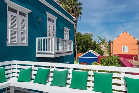 Bario Hotel in Willemstad — foto 29
