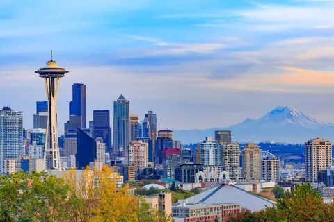 Explore the Scenic Pacific Northwest foto 2