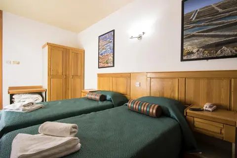 Canifor Hotel in San Lawrenz — foto 25