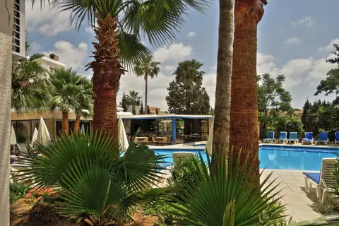 Hilltop Gardens Hotel Apartments in Paphos — foto 13