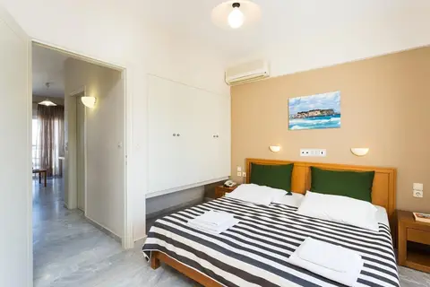 Radamanthy's Apartments in Σφακάκι — foto 15