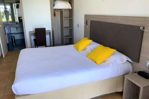 Hotel Bellevue Saint Florent in Saint-Florent — foto 4