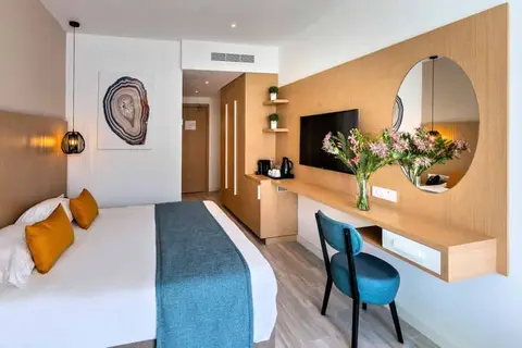 Leonardo Crystal Cove Hotel and Spa by the Sea in Paralimni — foto 18