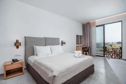 Terra Pietra Villas & Suites in Lardos, foto 5