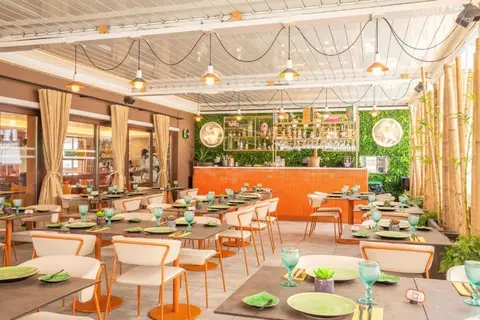 VIP Executive Picoas Hotel in Almada — foto 9