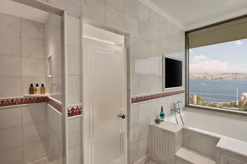 The Ritz Carlton Istanbul in Fatih — foto 9