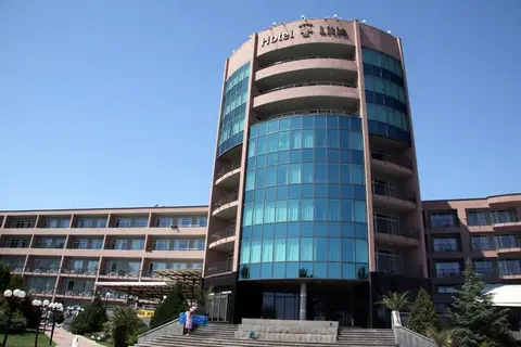 Hotel Lilia in СПА център Ривиера Бийч — foto 22