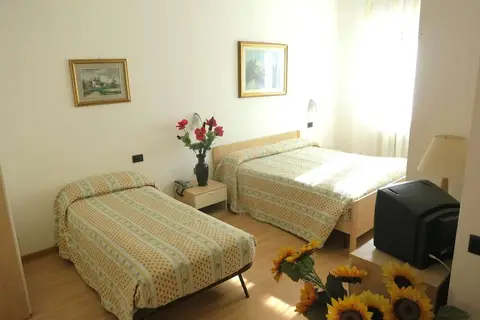 Eco Hotel Zanella in Nago-Torbole — foto 4