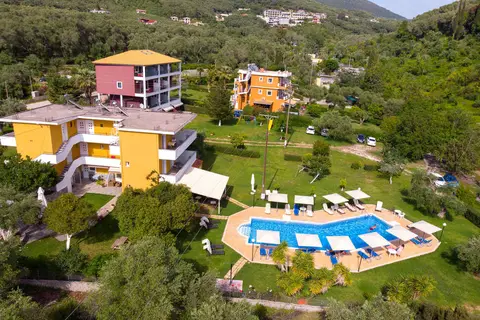 Aristidis Garden in Aristidis Garden, foto 2