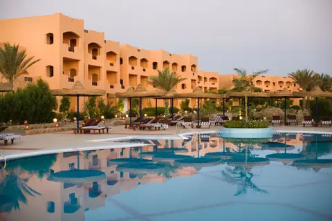 Blend Elphistone Resort in Sea Secrets Divers — foto 10