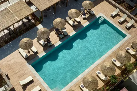 Volta Suites & Villas in Δημοτική Ενότητα Γουβών — foto 11