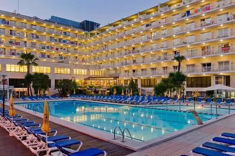 Oasis Park Lloret in Lloret de Mar — foto 9
