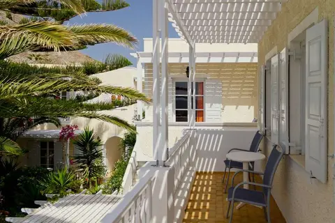 Dolphins Appartementen in Thira Municipal Unit, foto 8