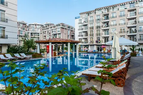 Dawn Park in Sunny Beach — foto 23