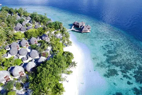 Bandos Maldives in Bandos Island Resort — foto 2