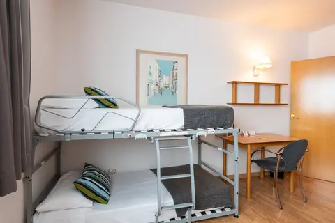 Aparthotel Atenea Vallès in Granollers — foto 11